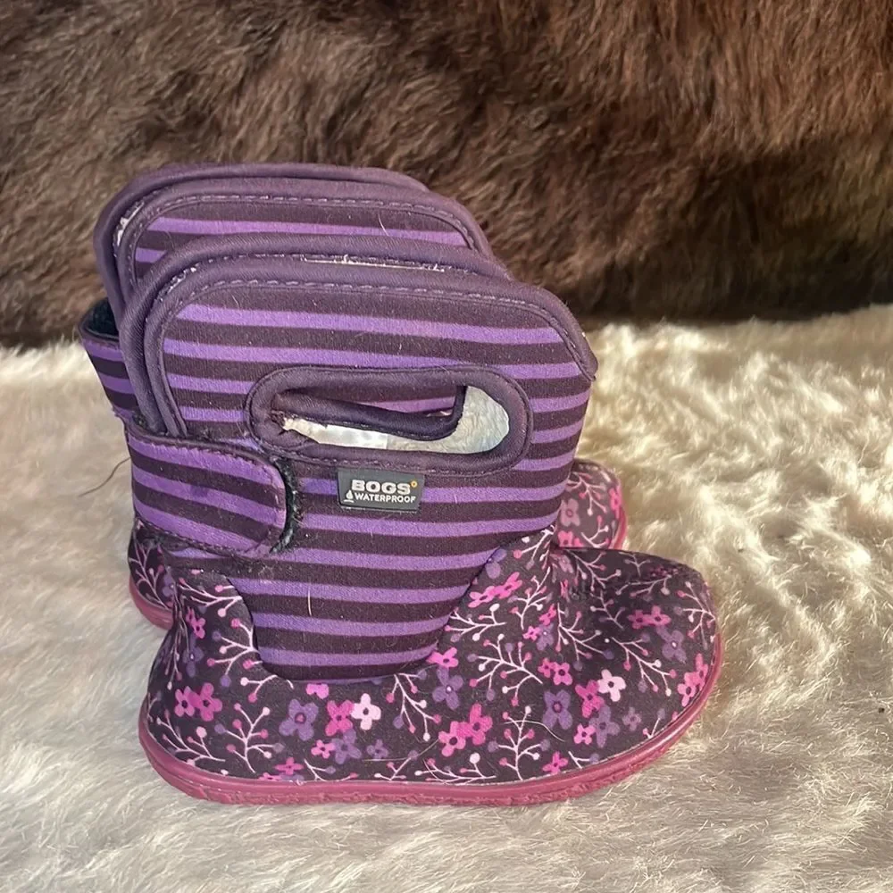 Bogs boots 17 (4950)
